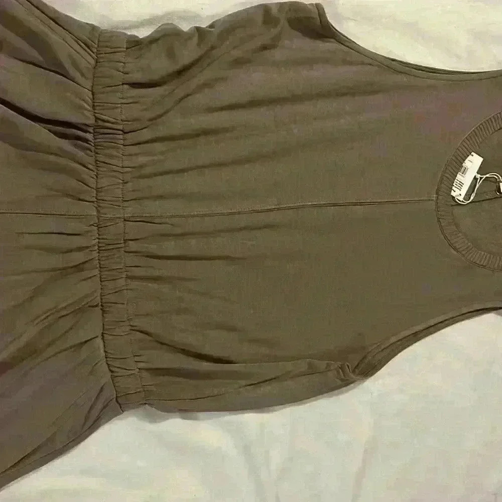 NWT Splendid eco, size medium, color dun, sleeveless, super soft, elastic waist - Picture 5 of 5
